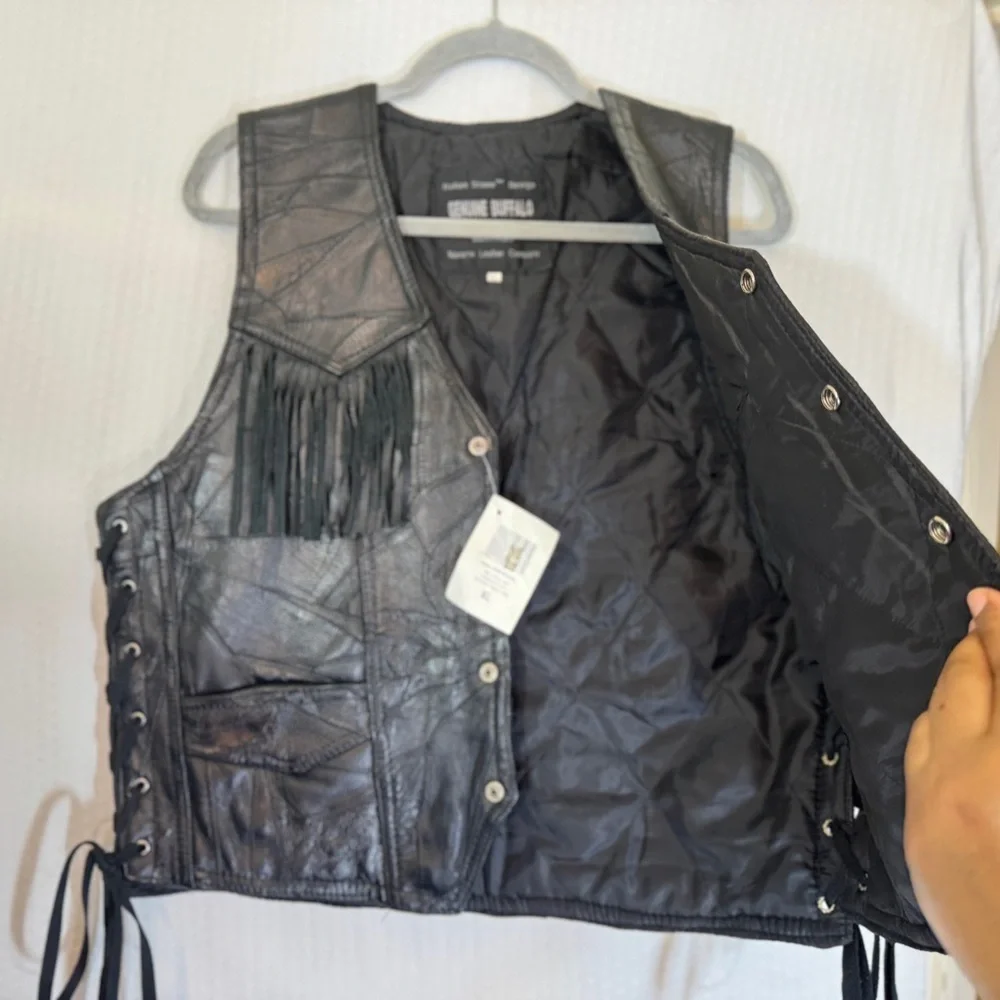 Vintage Navarre Genuine Buffalo Leather Fringe Vest XL – Italian Stone